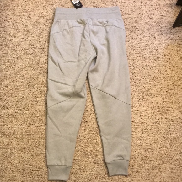NWT Under Armour joggers - Picture 5 of 6